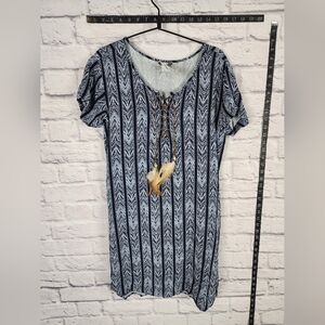 Ariat women's blue casual dress with pockets and feather accent Size Small